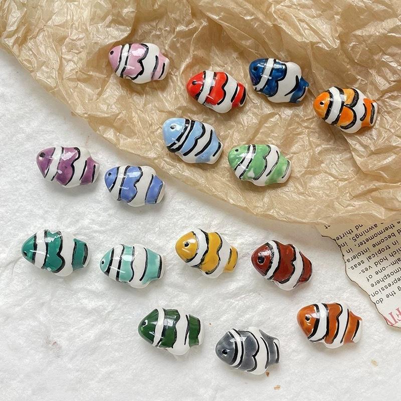 1Pc Stripe Painted Cute Small Fish Beads Charms Ceramic Spacer Loose Beads For Jewelry Making Diy Bracelet Accessories