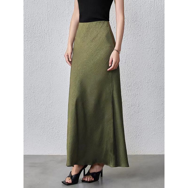 Fashion Style Pure Color Satin Skirt Elastic Waist Hand Grip Pattern Long Skirt Pattern Satin Skirt