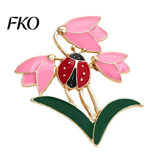 Oil-Dripping Flower Brooch Enamel Tulip Ladybug for Women, Ladybird Electroplated Accessory Lapel Pin, Sweater Cardigan Coat Suit Scarf Jewelry розовый