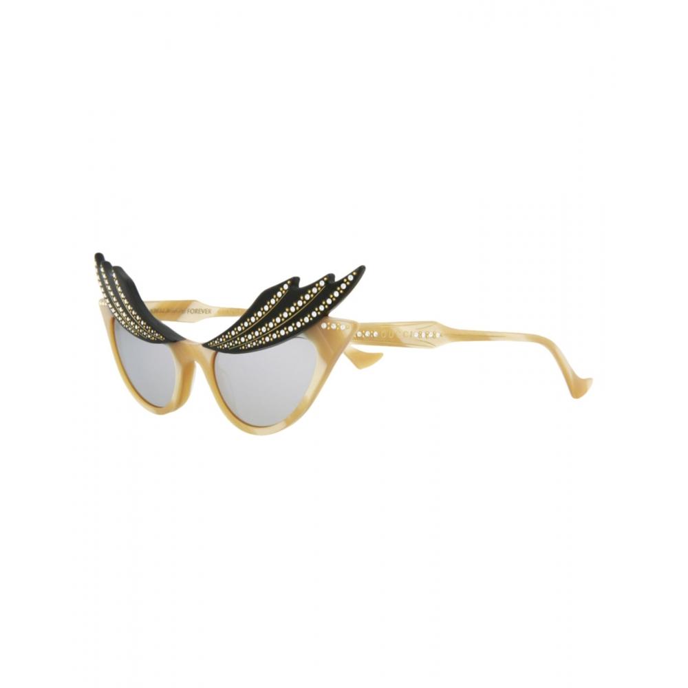 Gucci Cat Eye Frame Acetate Sunglasses Beige Beige Silver