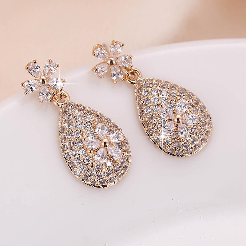 Korean-Japanese Diamond-Inlaid Water Drop  Square Copper Earrings - Elegant  Retro Design.