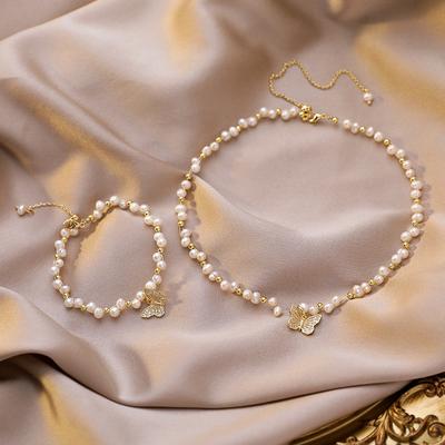 Nytt Ankomst Elegant Fjäril Glänsande Kristall Naturlig Färskvattenpärla 14K Guldpläterade Set För Kvinnor Halsband Armband
