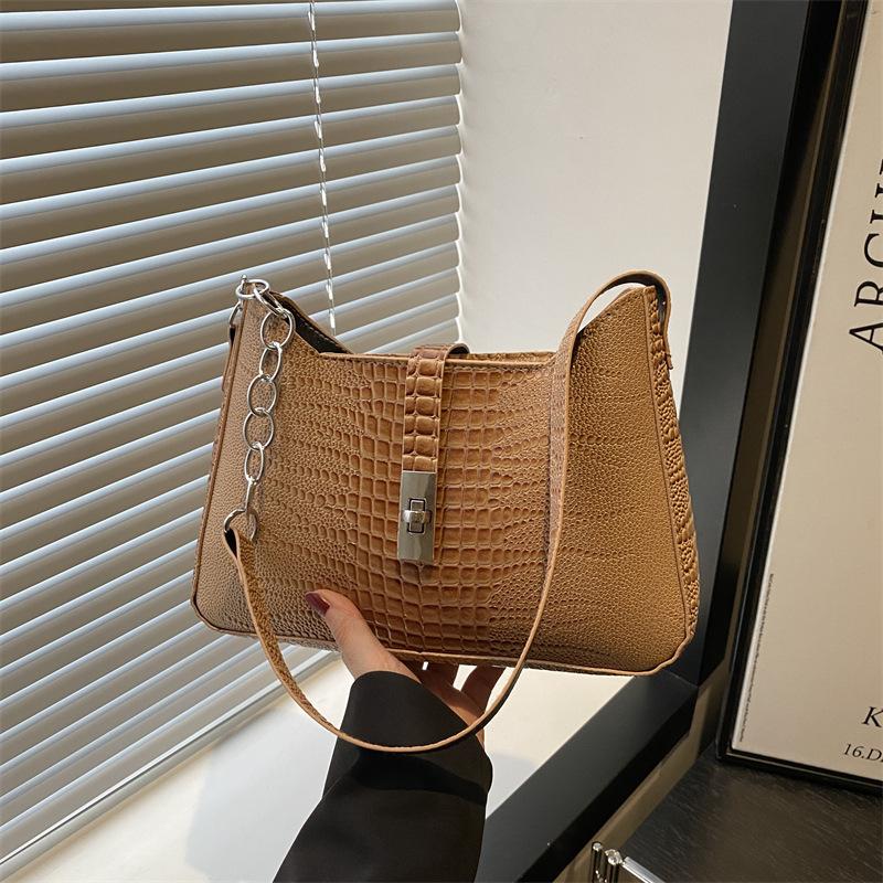 High Sense Temperament Niche Design Atmosphere New Bag Popular Handbag Shoulder Underarm Bag Women