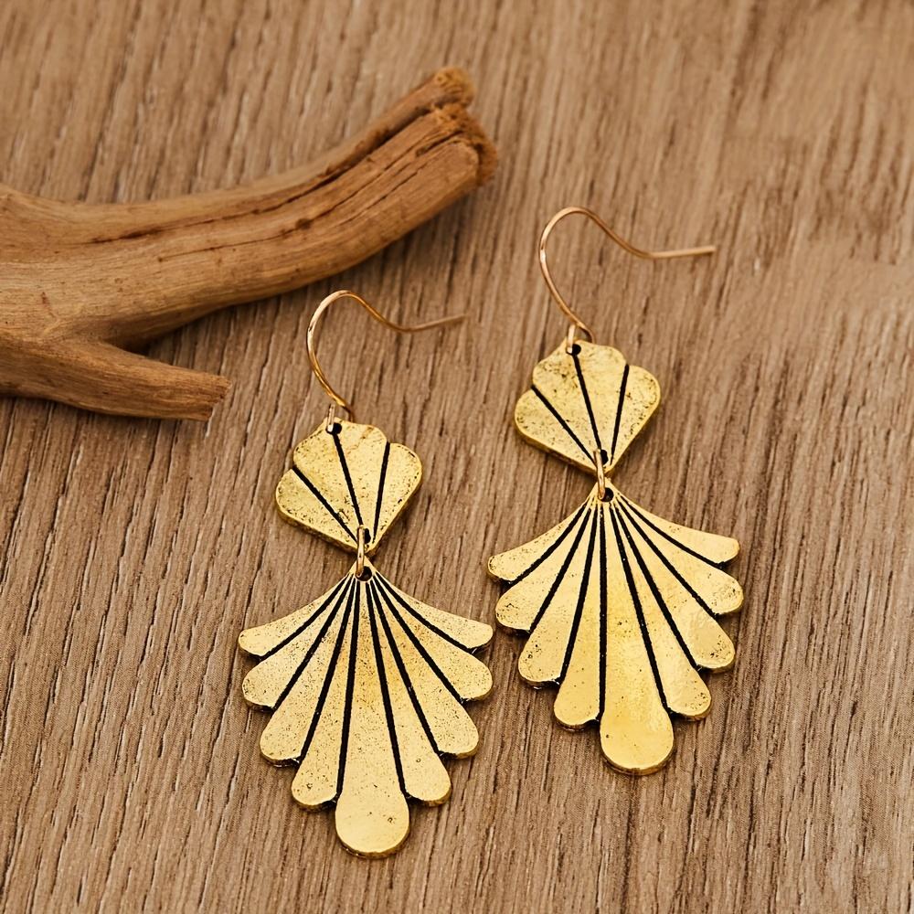 

Retro Bohemian tassel leaf pendant earrings fashionable ladies charming personality earrings