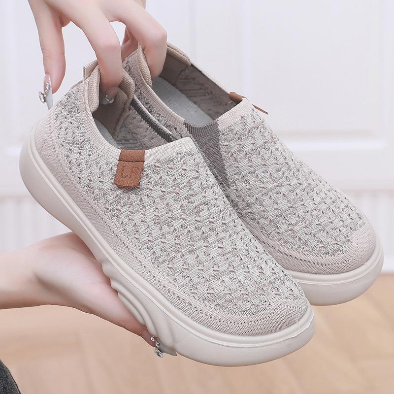 

2025 новые ленивые рыболовные туфли женские высокоэластичные летающие тканые туфли с одной педалью повседневные туфли удобные туфли для мам с мягкой подошвой прогулочные туфли 35 бежевый