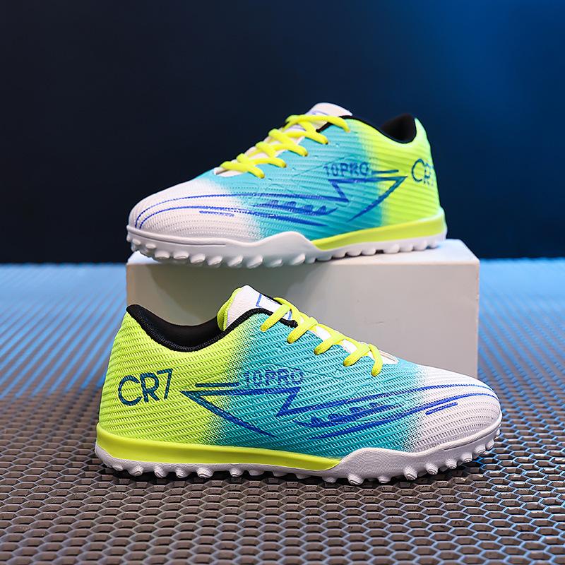 New men's and women's broken nails and laces, leather football shoes, youth training shoes, student long nails, sports shoes size 31