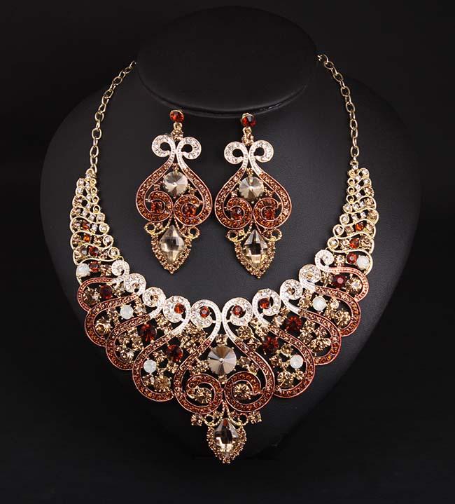 Elegant Full Diamond Clavicle Necklace & Earring Set for Evening Dress & Bridal Wear