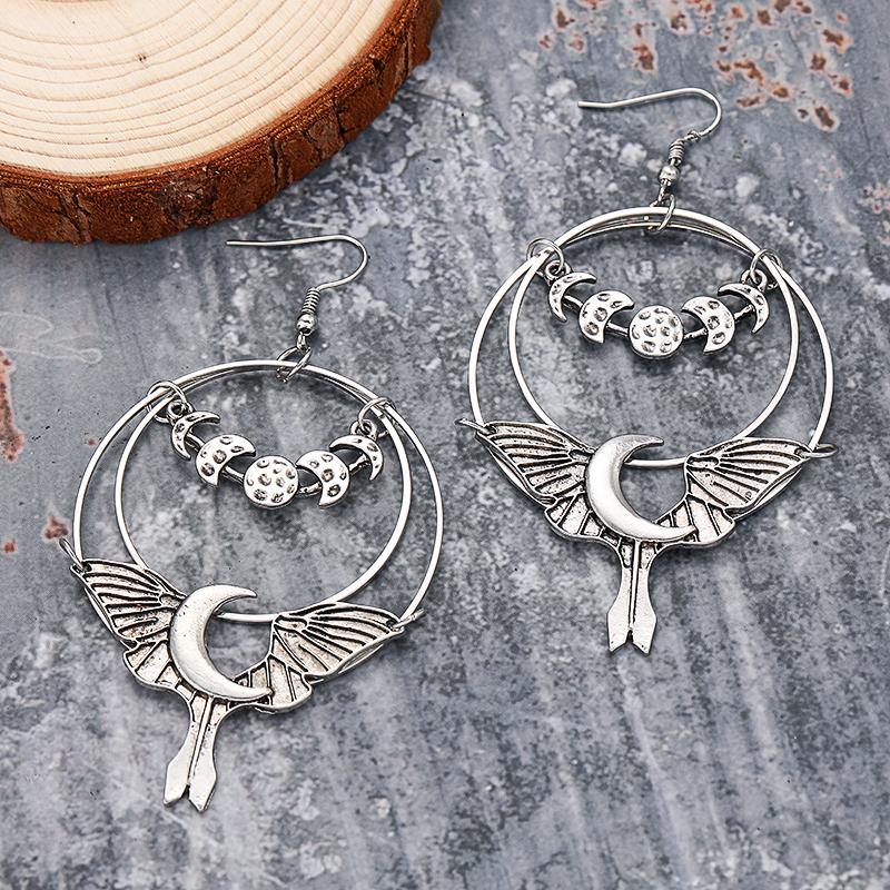 New Gothic  Color Moon Dangle Earrings For Women Dark Butterfly Bat Round Earring Goth Halloween Jewelry Accessories Gifts