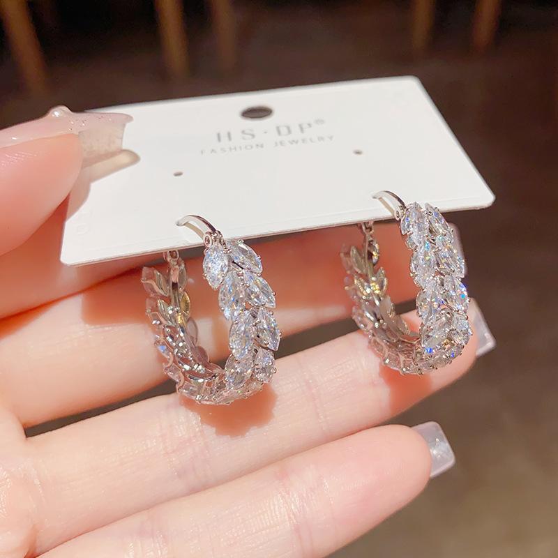 Korean Style Temperament Niche Design Zircon Wheat Ear Hoop Earrings Women Light Luxury Fashion Exquisite High-end Atmospheric Earrings