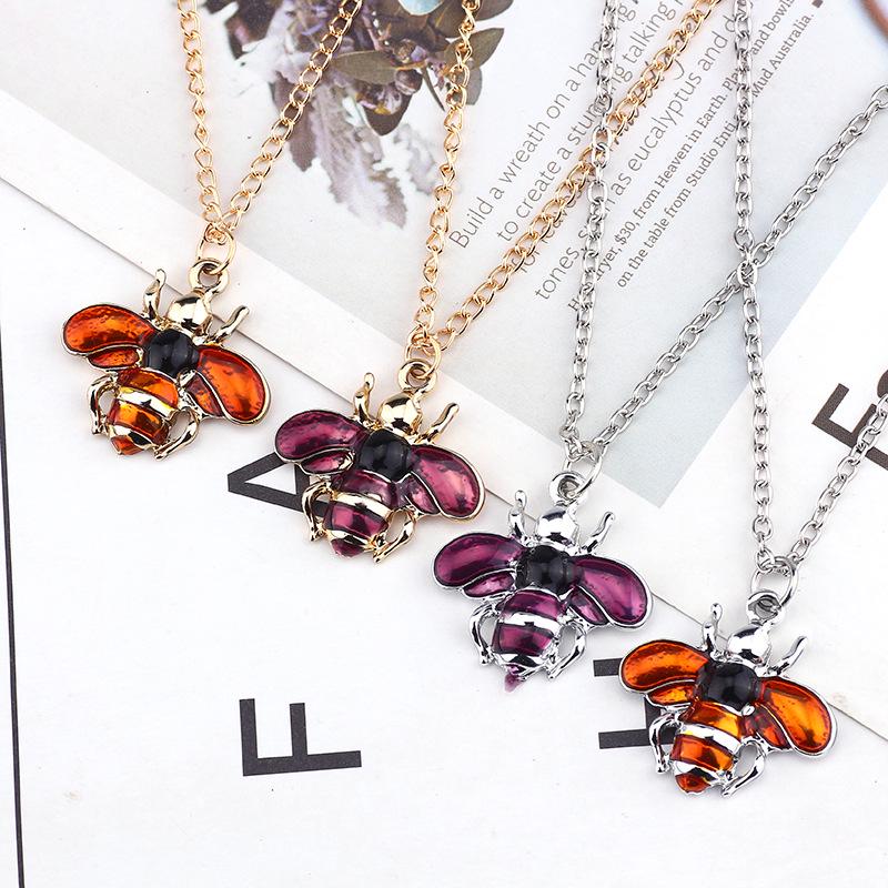 Fashion Creative Bee Necklace Cute All-match Pendant Necklace Christmas Gift