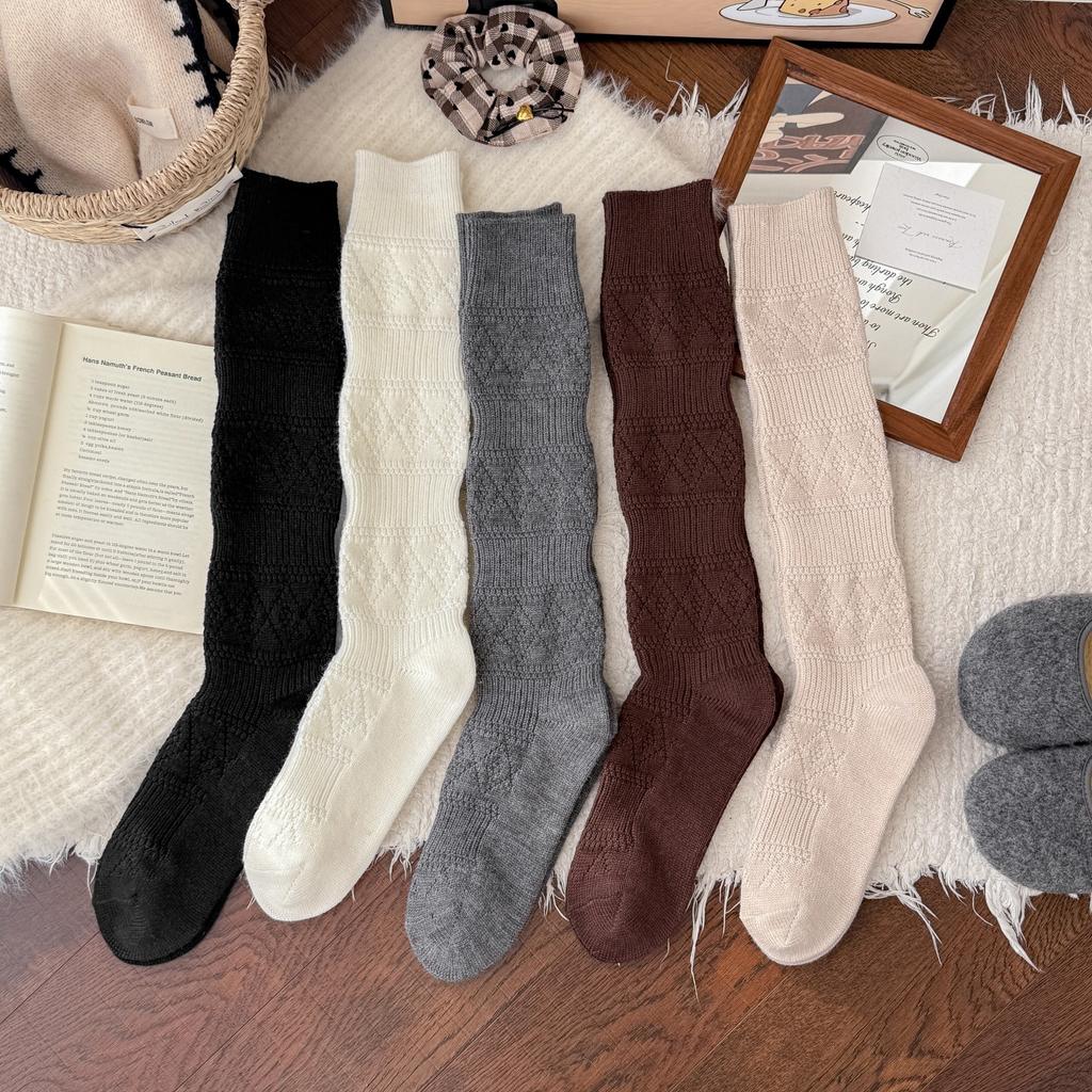 Diamantgitter Dunkles Muster Wadenstrümpfe Warm Schlankmachende Wadenstrümpfe Verdickte Wollstrümpfe Koreanischer Preppy-Stil