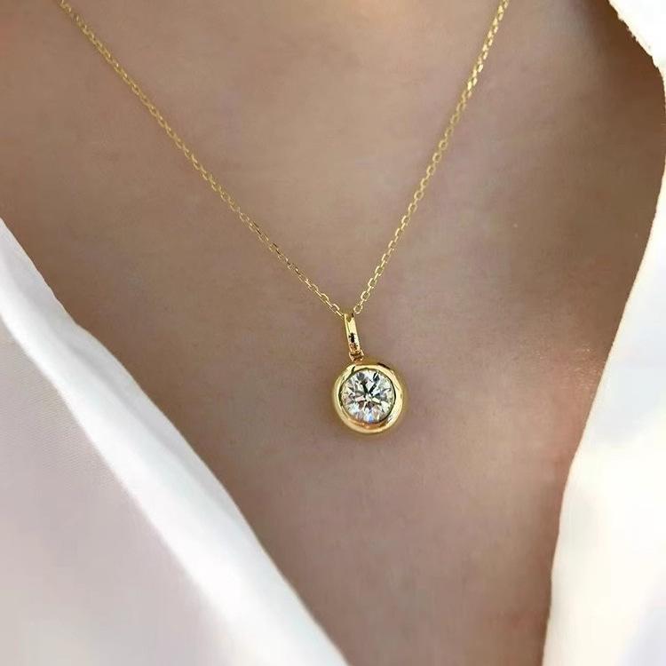Light Luxury Simple 1 Carat Bubble Diamond Pendant Inlaid With Eight Hearts And Eight Arrows High Carbon Diamond Small Round Diamond Necklace Women