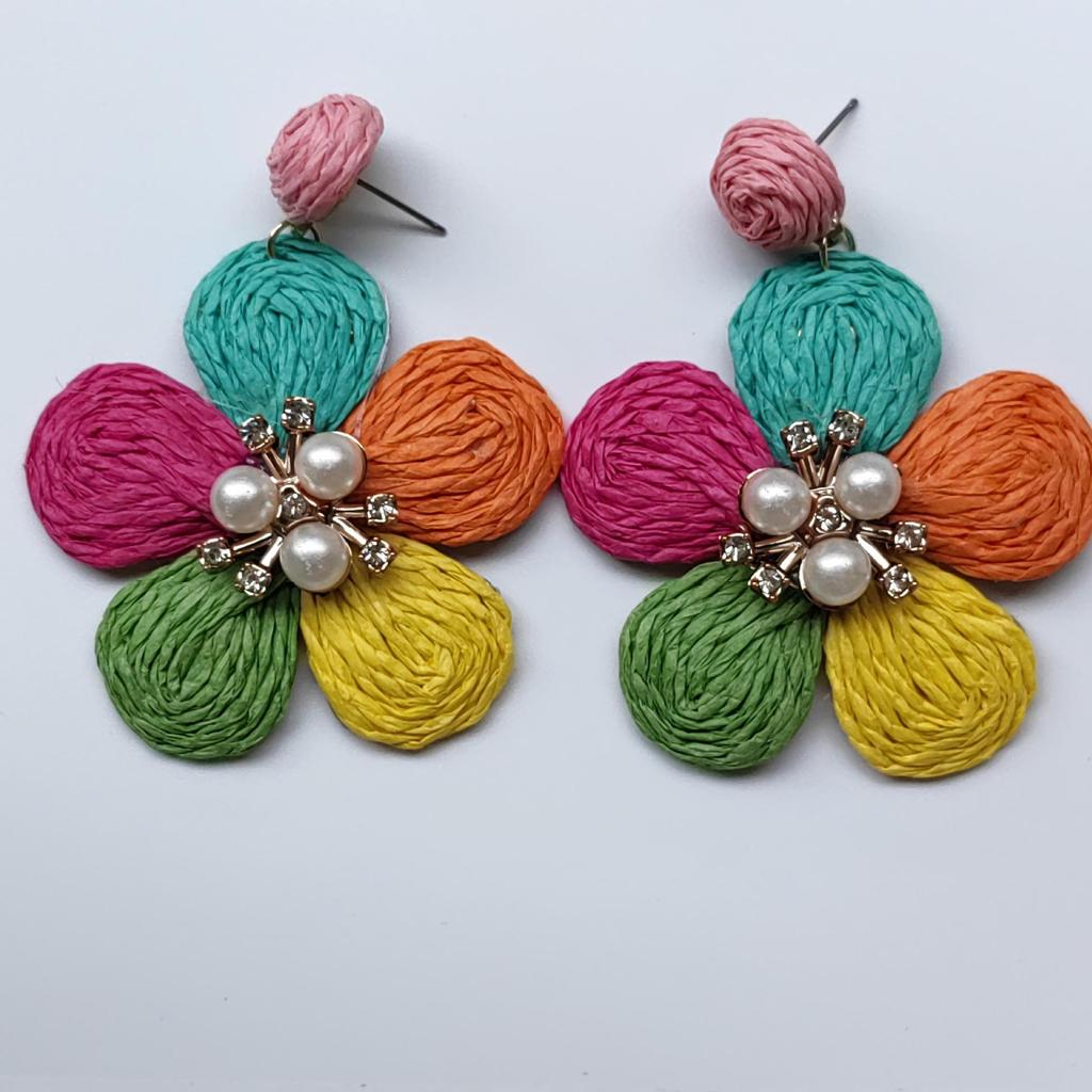 Hand-Woven Raffia Flower Earrings: Colorful, Sweet, Exaggerated Drops