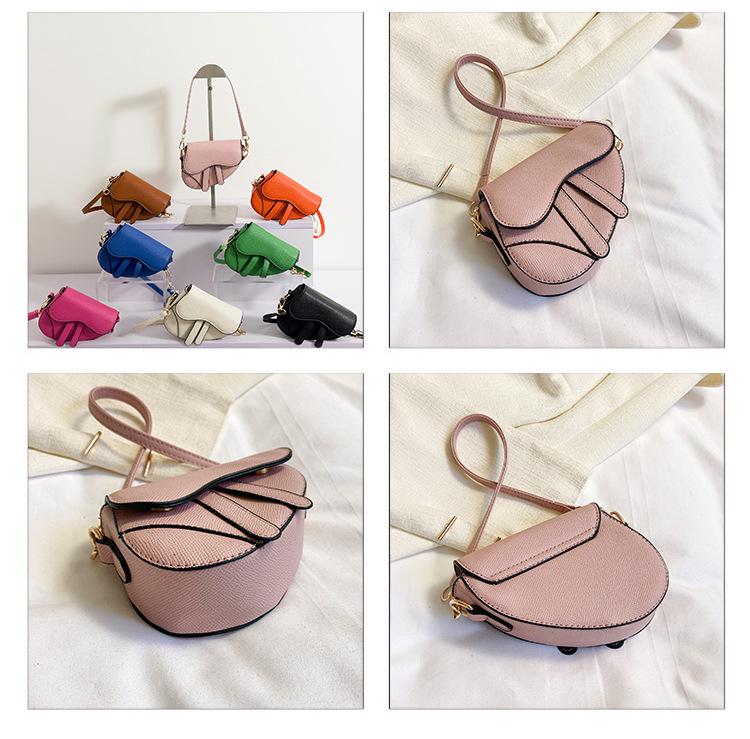 2023 Neue Damen Mini Satteltasche - Stilvolle Französische Mode Umhängetasche Dreieck Handtasche