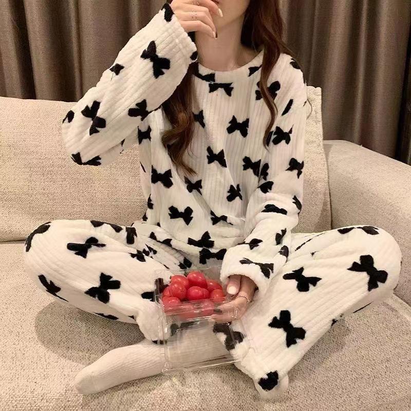 Women's Coral Fleece Winter Pajama Set - Bow Print, Plus Size, Velvet Thick, Casual Lazy Home Wear