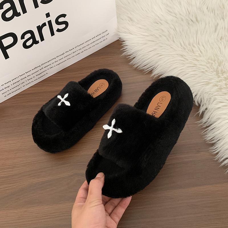 

Европейская станция кросс Мао Мао тапочки 2025 осень и зима новый универсальный модный корейская версия верхняя одежда толстая подошва Мао Мао швабра 40 чёрный