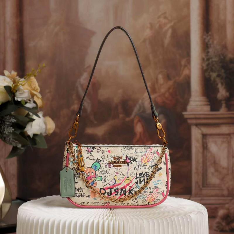 Mini PU Leather Crossbody Bag Women Chic Chain Strap Shoulder Trendy Everyday Handbag In Beige Pink