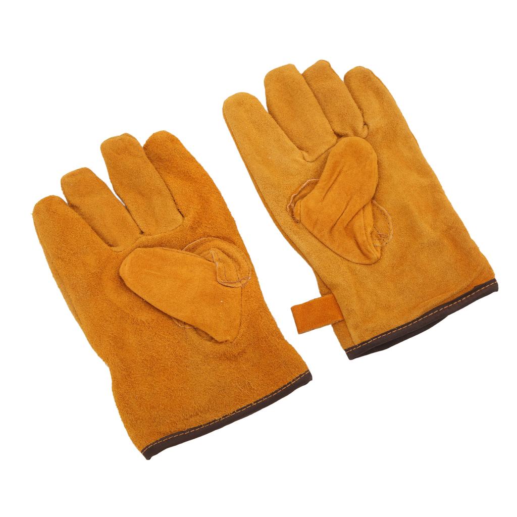 1 Pair of Heat Resistant Gloves Fireproof Flame Retardant Non Scalding for BBQ Grill Short Yellow