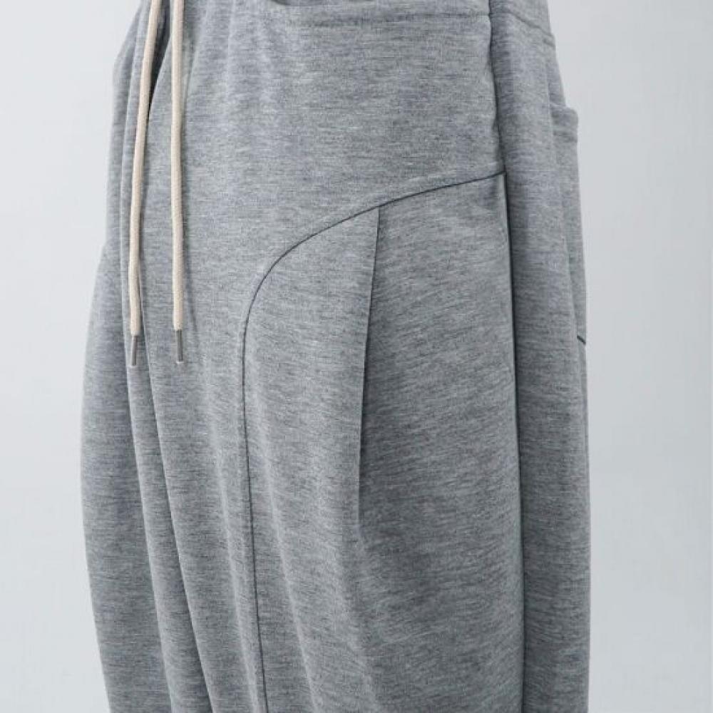 Onl Men Curved Cut Wide Pants Balloon sweatPants