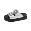 Mode Klassiska Vita Rhinestone Tofflor Skor Plattform Tjockbottnade Tofflor Kvinnor Kristallspänne Sandaler Pantuflas Flipflops