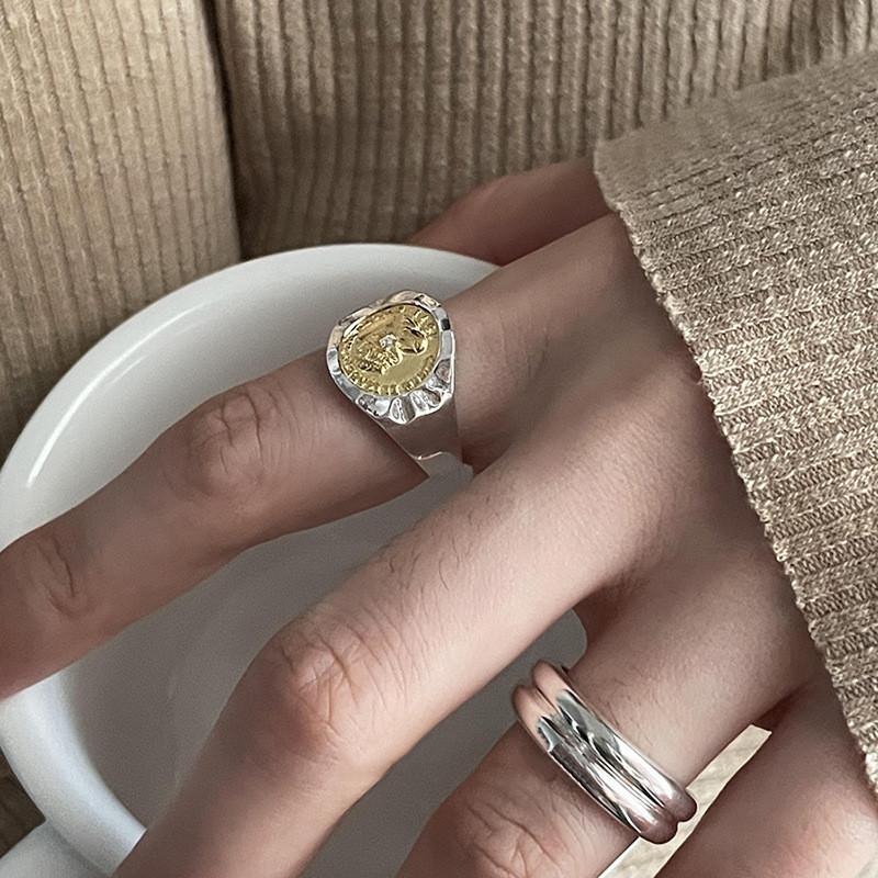 Stylish Adjustable Geometric Ring For Women Featuring Unique Coin Design And Two-tone Colors