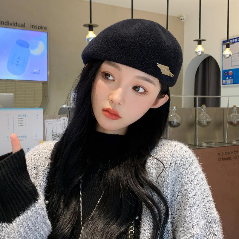 Korean Version of Autumn and Winter Fashion Hat for Women Knitted Breathable Beret Casual and Versatile Fashion Forward Hat Painter Hat