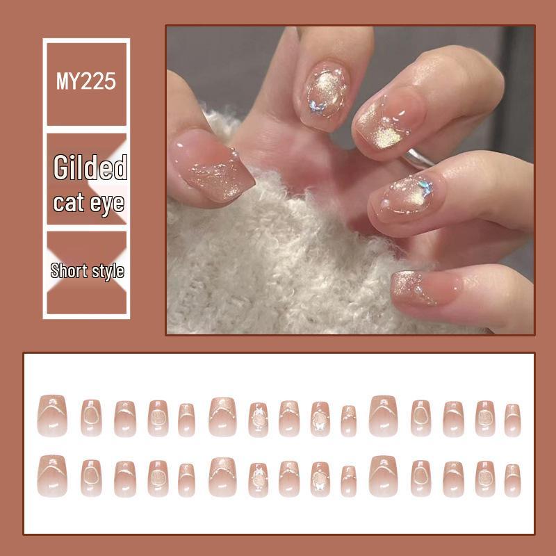 Chasing Light Cat's Eye Crystal Nails: Handmade, Detachable, Flash Diamond Design for Trendy, Stylish Looks.