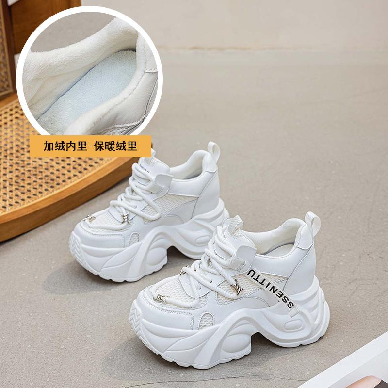 

Daddy shoes women s 2025 autumn and winter new thick-soled muffin straps casual shoes increase 10CM sports shoes women s shoes trend 39