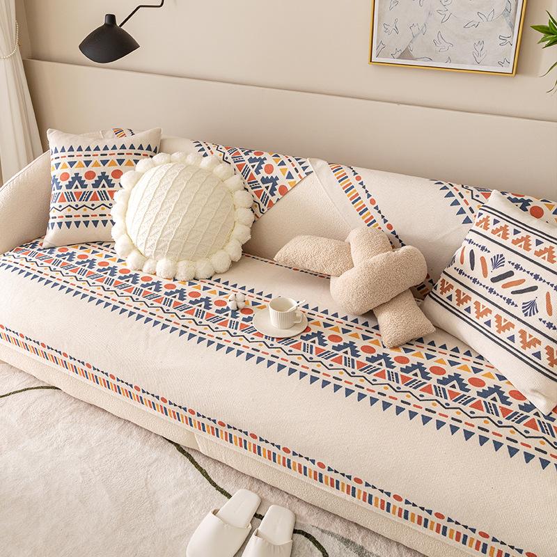 Verdicktes Sofakissen aus Baumwolle und Leinen für alle vier Jahreszeiten. Universalkissen, Sofabezug, Bezug, Rückentuch für den Sommer.