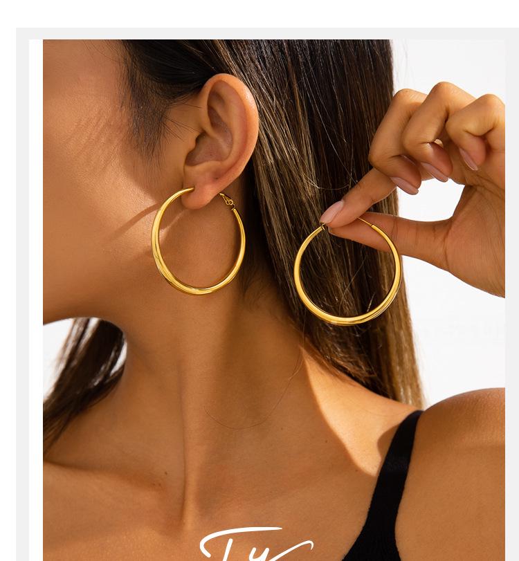 Retro High-End Titanium Steel Circle Earrings - Versatile European and American Fashion Jewelry for Women