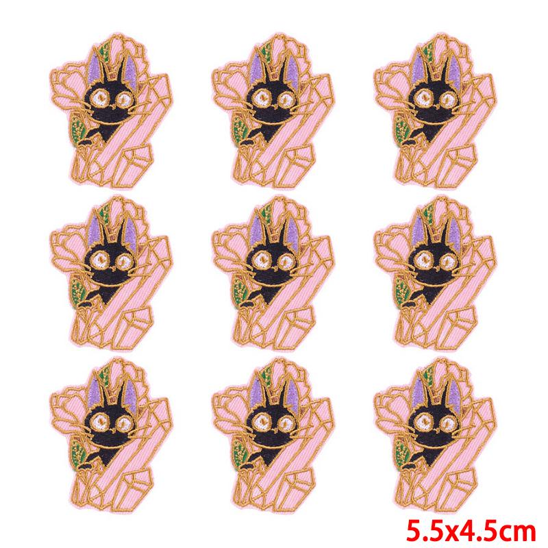 10 Pcs/lot Wholesale Embroidery Patch Iron On Patches For Clothing Patches On Clothes Jackets Decor Applique Sew Supplies