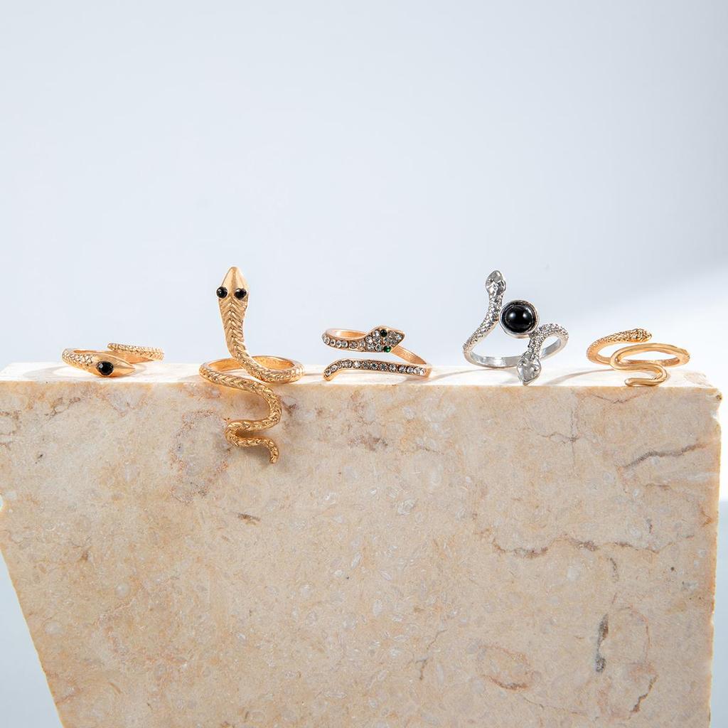 Cross Border Fashion Punk Style Exaggerated Snake Shaped Ring Women's Jewelry Inlaid With Used Animal Rings