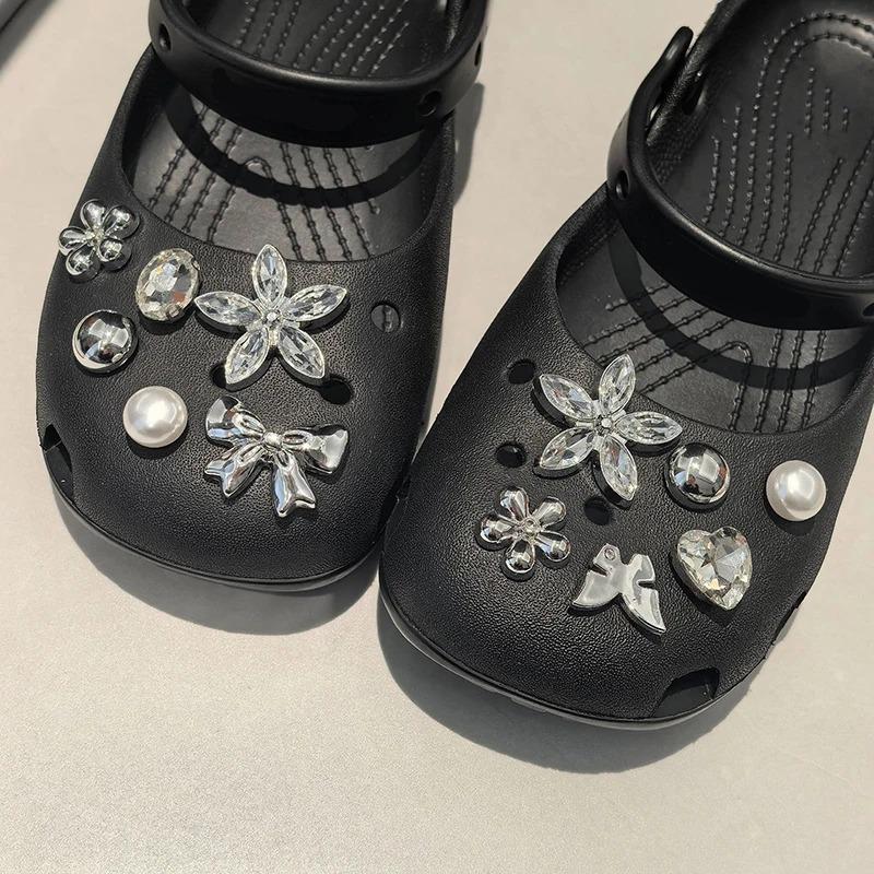 12 Pcs Silver Crystal Pearl Heart Flower Shoe Charms, Removable DIY Decorative Accessories for Clogs