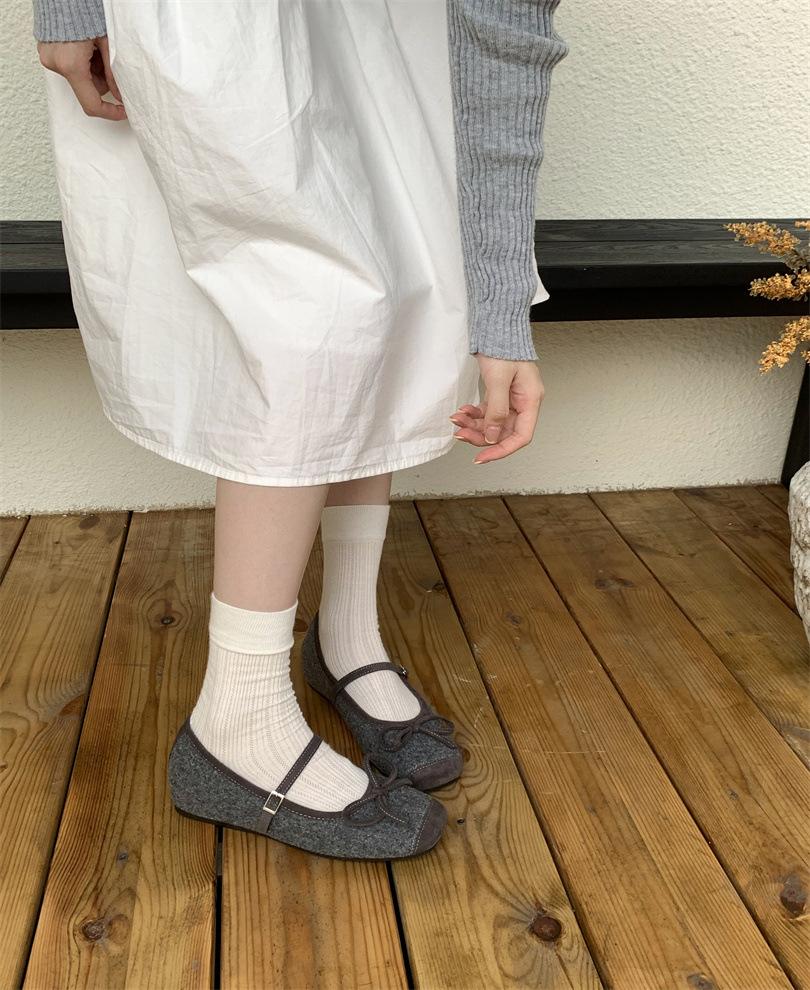 Ballet style red inner bow single shoes women's spring 2025 new popular models with skirts Mary Jane shoes