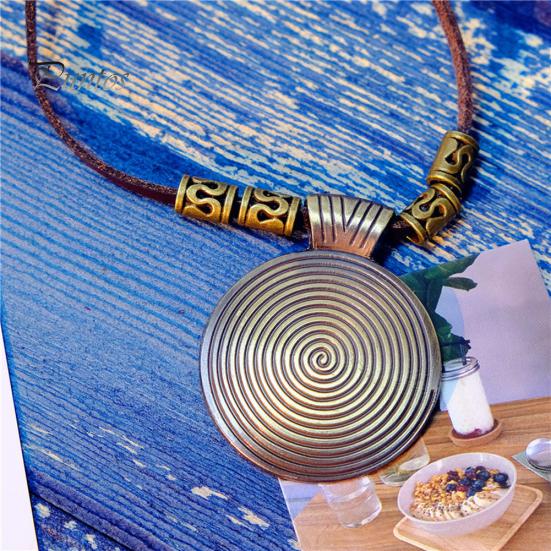 Vintage Women\'s Ethnic Faux Leather Spiral Disc Round Pendant Sweater Necklace