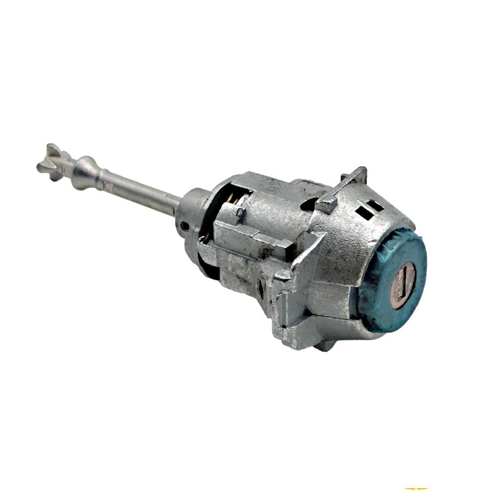 Door Lock Assembly  Suitable for:Toyota Land Cruiser Prado(GRJ150) 2014   OE:69005-0G020