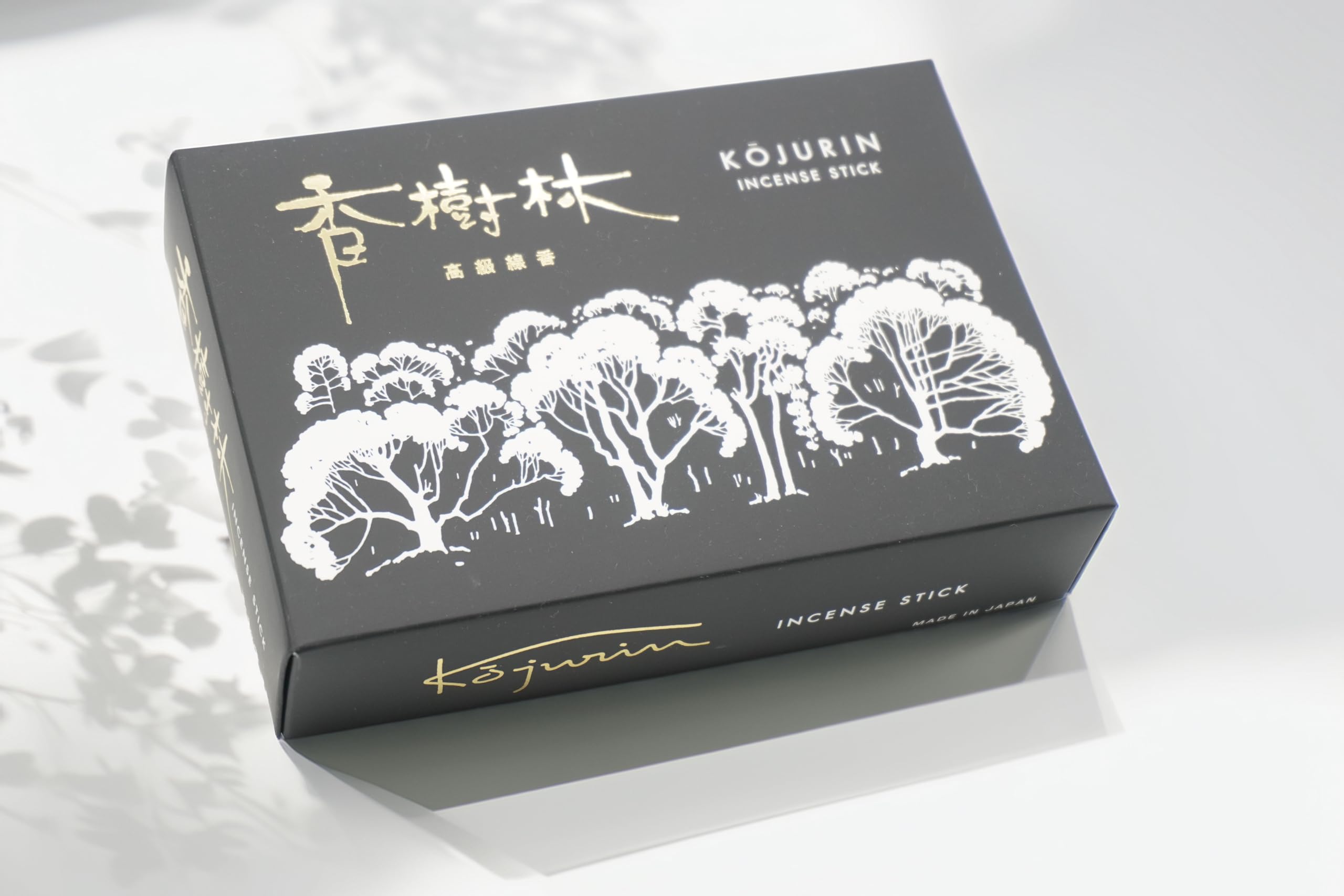 

Благовония Kojurin Large Rose Premium, изготовленные из сандалового дерева из Карнатаки, Индия, дымные благовония, примерно 350 палочек [Основаны в 1820 году]