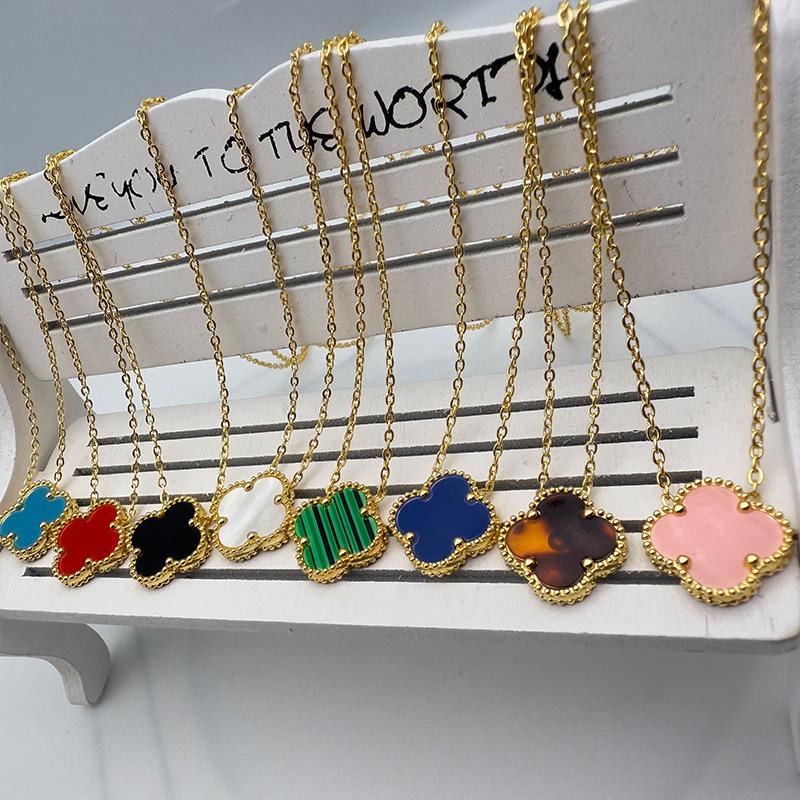 Temperament Socialite Lucky Four-leaf Clover Titanium Steel Necklace Female Internet Celebrity Light Luxury Five-flower Clavicle Ladies Necklace