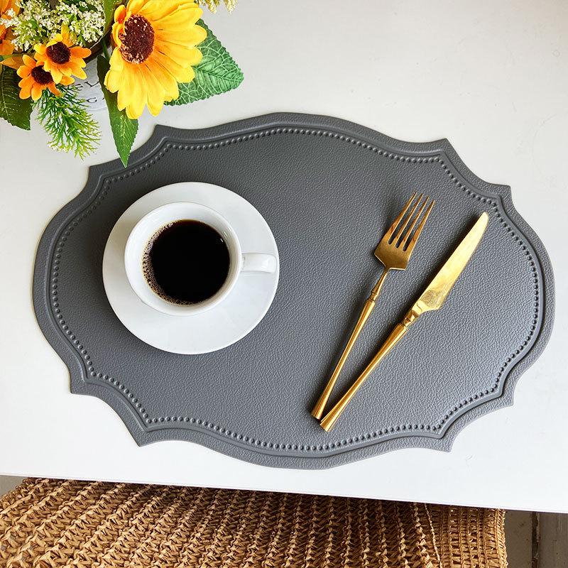 1/4/10PCS Cream Oval Shaped Placemat Nordic Faux Leather Tableware Mat Luxury Insulated Coffee Table Mat Cafe Pad Christmas Gift
