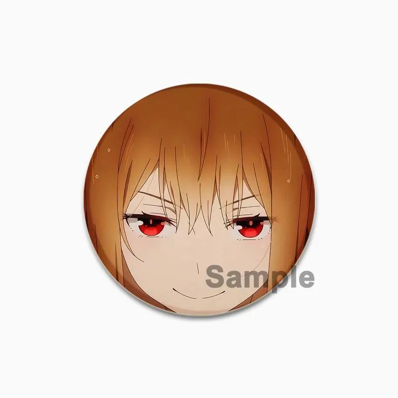 32/44/58mm 58mm Kurafuto Rorensu Horo Badge Cute Anime Wolf Brooches Handmade Platic Lapel Pin for Clothes Hat Backpack Jewelry Accessories