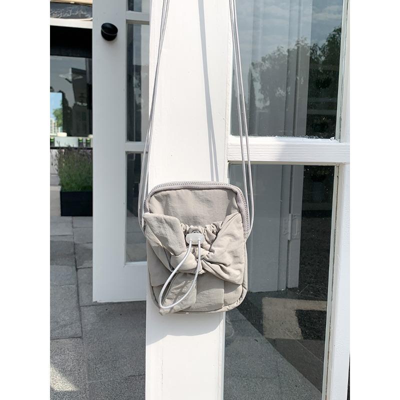 

New vertical mni bag bow youth sweet lipstick small square bag cute messenger mobile phone bag female