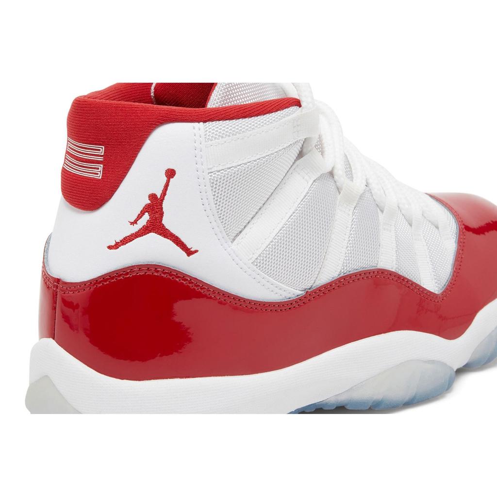 Air Jordan 11 Retro 'Cherry' (Unisex) Scarpe da Basket Vintage Bianche / Varsity Red / Nere CT8012 116