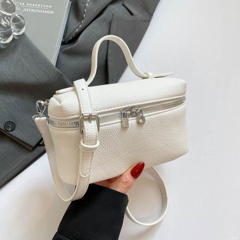 

2025 new Korean simple portable small square bag fashion temperament messenger women s bag beautiful messenger bag белый