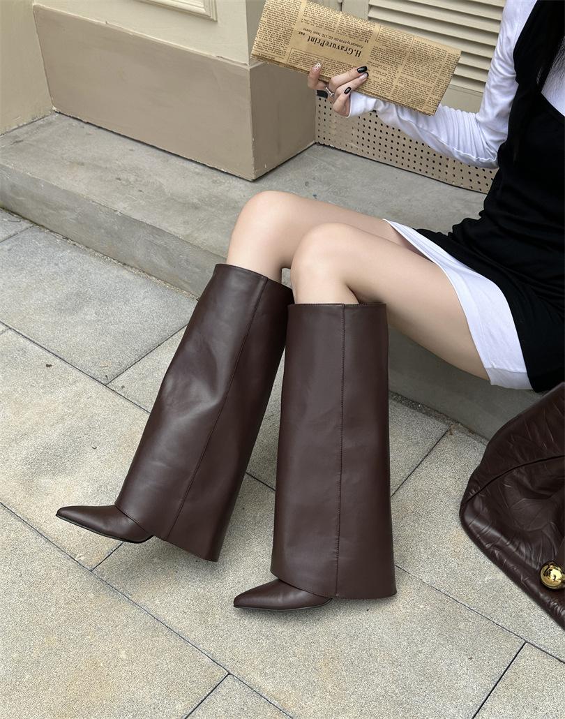 

2025 autumn and winter new pointed high-heeled knight boots European and American thin-heeled high-heeled trousers boots but knee boots women 39 темно-коричневого