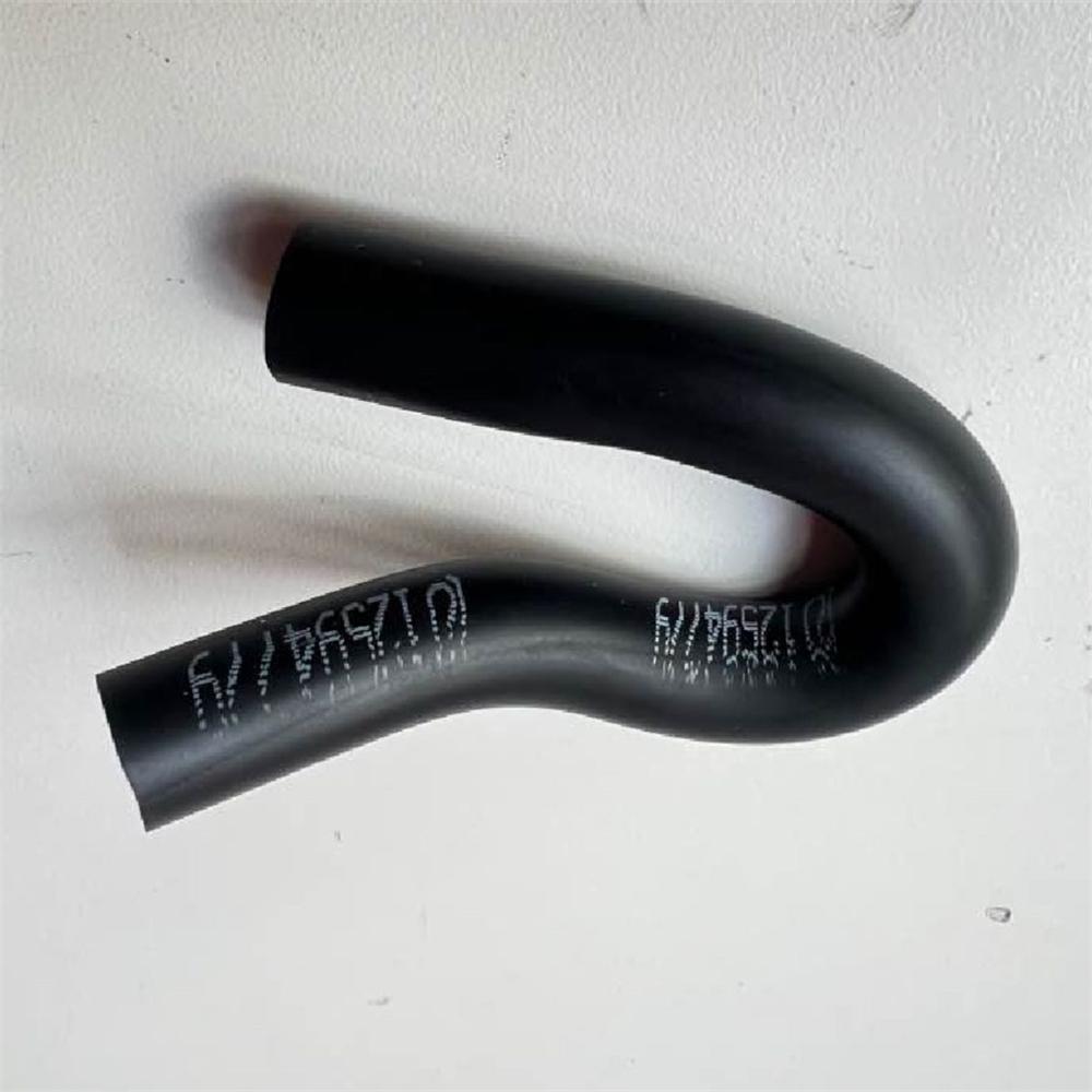 NEW  PCV Tube Crankcase Vent Tube For 6.0 LS2 12594779 12571633