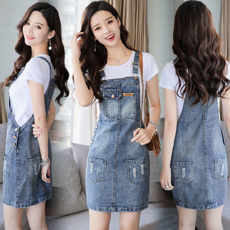 Damen Sommer 2026 Schlankmachendes Petites Denim-Trägerkleid mit taillienbetonendem Rock