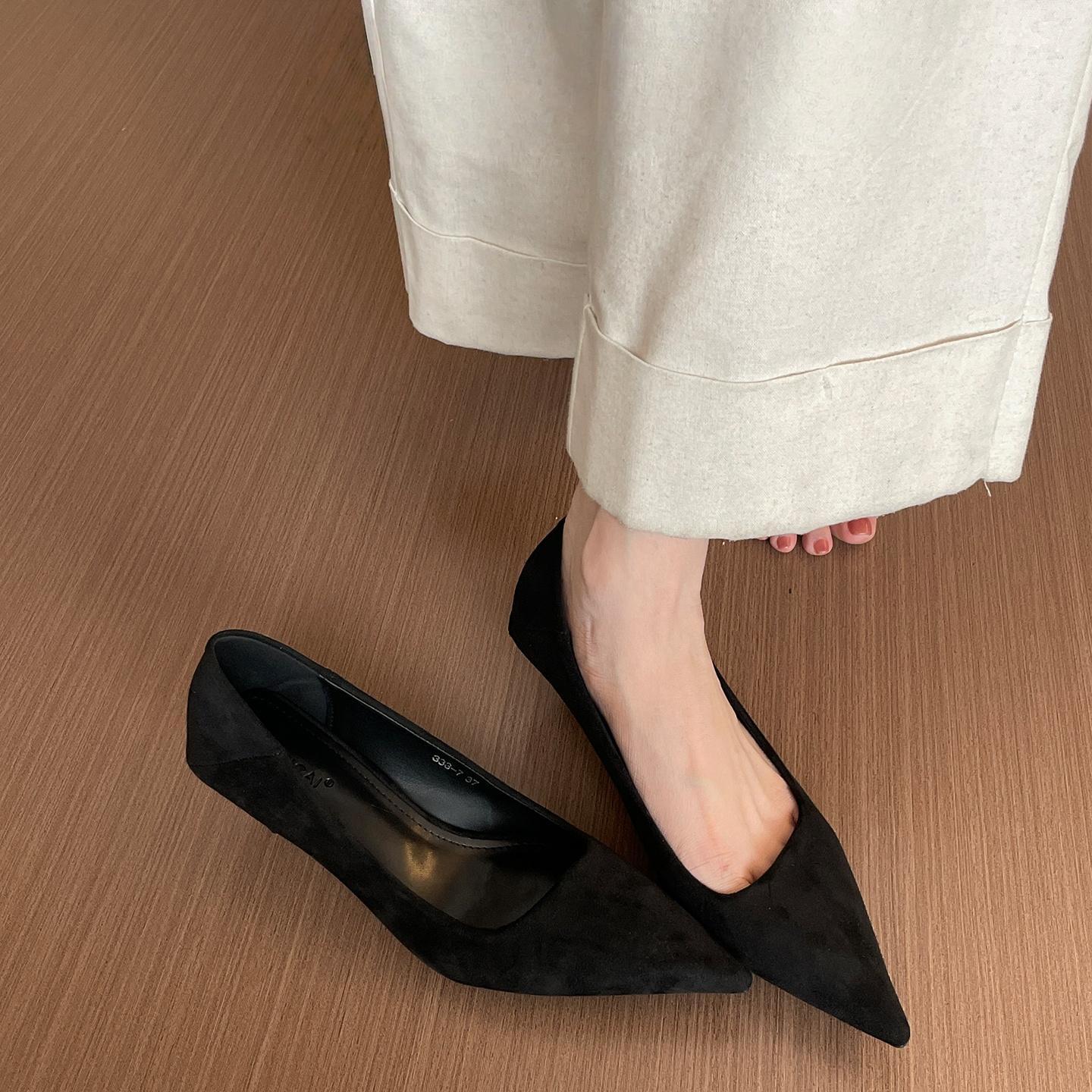 

Французские туфли-лодочки на тонком каблуке с острым носком, женская обувь, осень 2025, новинка, замшевые, с неглубоким вырезом, для работы, универсальные, с темпераментом, на высоком каблуке 41 чёрный