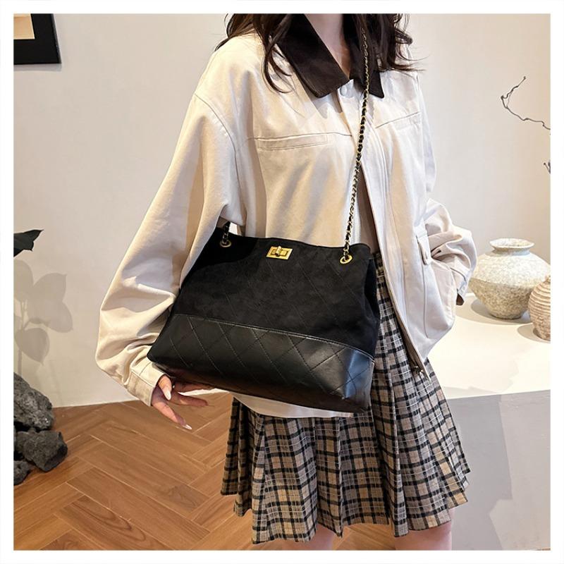 Retro Premium Kettentasche, Damentasche, neue Wildleder-Tragetasche, Schultertasche mit großem Fassungsvermögen.