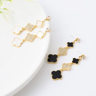 High-Class Sense Of Fashion Four-Leaf Clover Long Earrings For Women Elegant Glamour Ins Four-Leaf Clover Zirconia Earrings