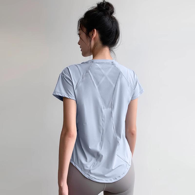 Atmungsaktives Schnelltrocknendes 3D-Schnitt-Mesh-Yoga-T-Shirt - Kurzarm